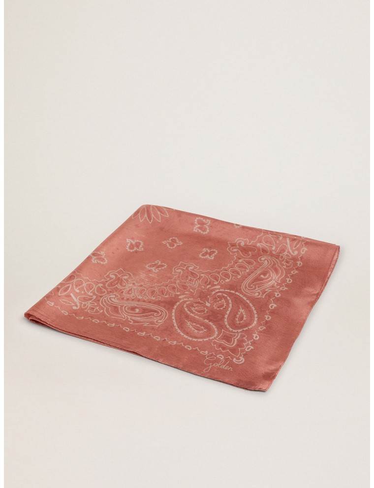 Foulard  color rosa antico con motivo plaisley