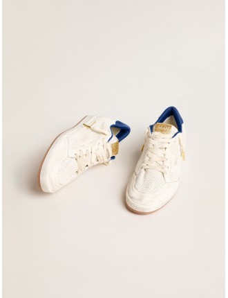 Ball Star in nappa traforata con stella bianca e talloncino in nylon blu