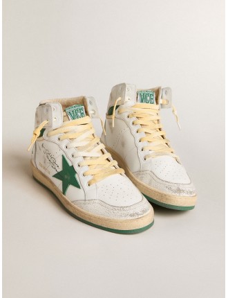 Sky-Star in pelle bianca con stella in pelle verde