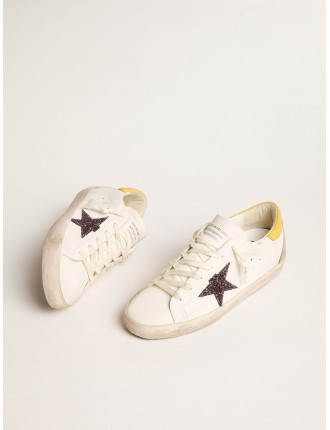 Super-Star bio-based con stella in glitter rossi e talloncino in pelle