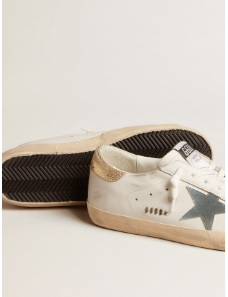 Super-Star con stella in suede e talloncino in pelle pitonata platino