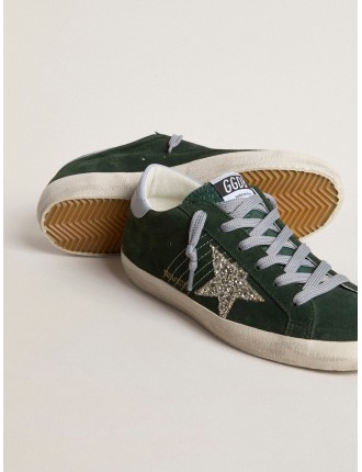 Super-Star Donna in suede verde con stella in glitter argento e talloncino in pelle