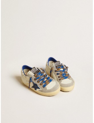 Super-Star Junior con stella in pelle blu e inserti in suede ghiaccio