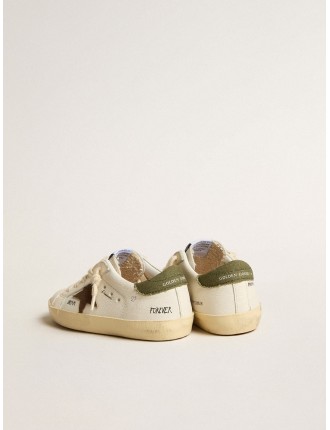 Super-Star Junior in nappa con stella in suede e talloncino verde