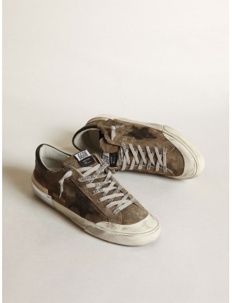 Super-Star LTD in suede verde militare con stella serigrafata