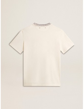 T-shirt da donna in cotone color bianco vissuto con ricami a mano